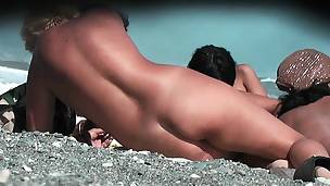 Nudist beach video introduces great looking naked honeys